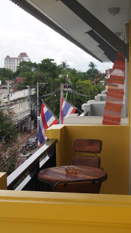 Hotel Kaldi House Chiang Mai Esterno foto