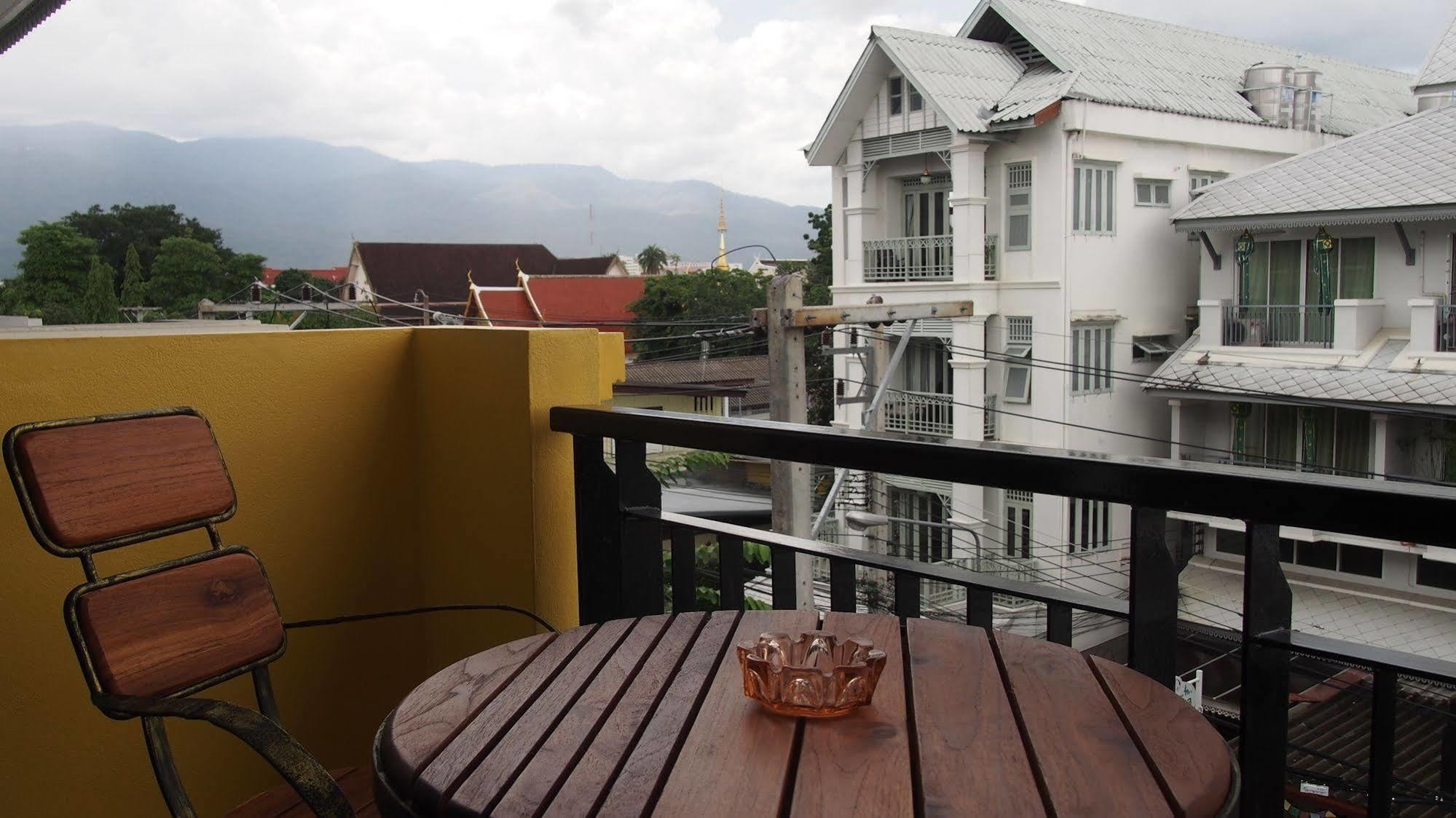 Hotel Kaldi House Chiang Mai Esterno foto